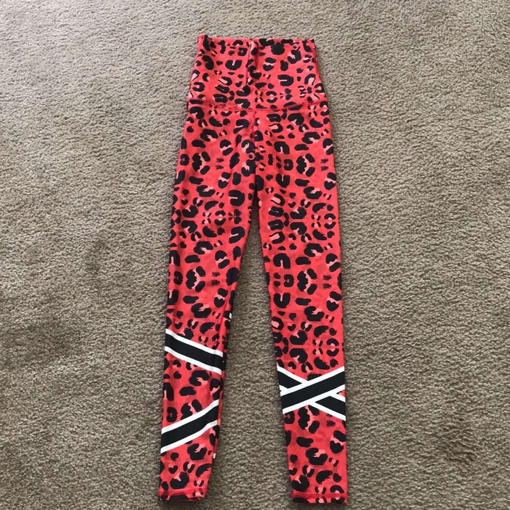 Emily HSU leopard legging